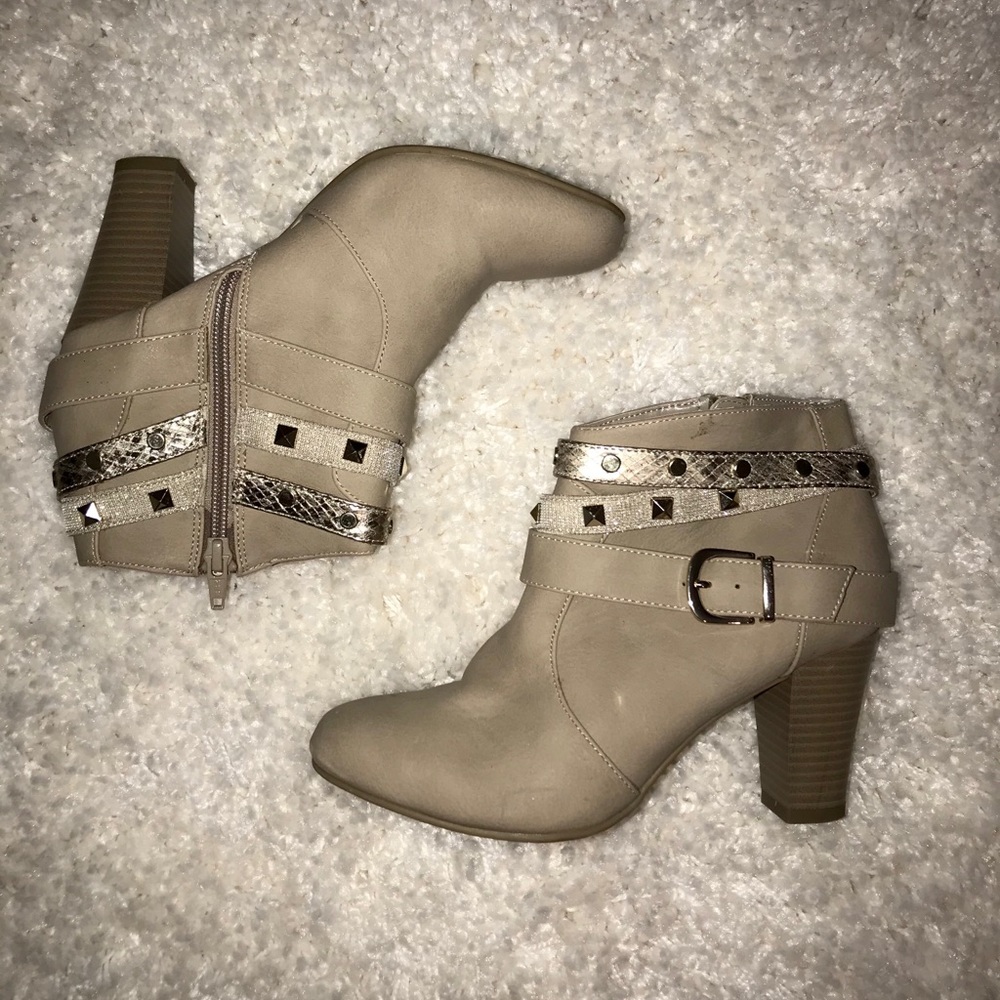 JENNIFER LOPEZ | Boots